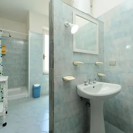 Apartamento Ananas 3 B By Interhome